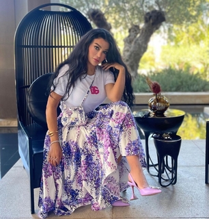 Haifa Wehbe feet photo thumbnail