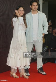 Kiara Advani feet photo thumbnail