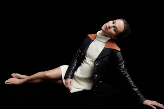 Alicia Vikander feet photo thumbnail