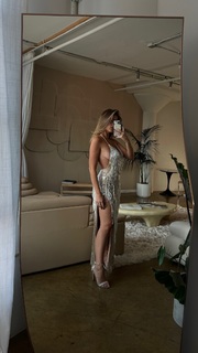 Kara Del Toro feet photo thumbnail