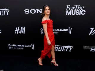 Maren Morris feet photo thumbnail