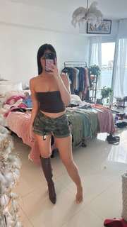 Julieanna Marie Goddard feet photo thumbnail