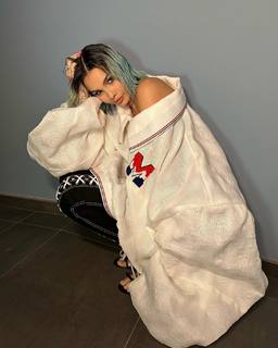 Rose Villain feet photo 3