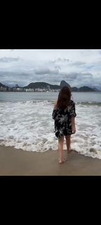 Juliana Paiva feet photo thumbnail
