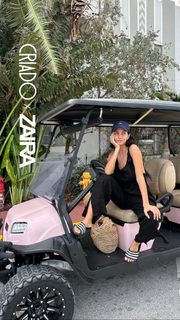 Zaira Nara feet photo thumbnail