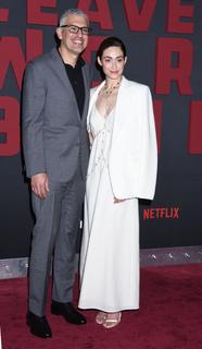 Emmy Rossum feet photo thumbnail