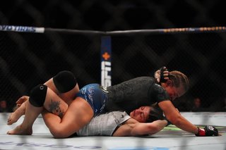 Miesha Tate feet photo thumbnail