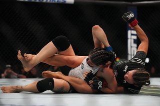 Miesha Tate feet photo thumbnail