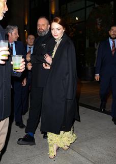 Emma Stone feet photo thumbnail