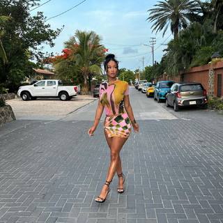 Draya Michele feet photo thumbnail