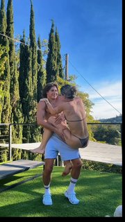 Charly Jordan feet photo thumbnail