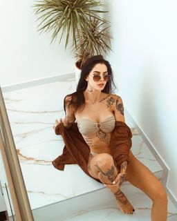 Una Kablar-UKI-Q feet photo 3