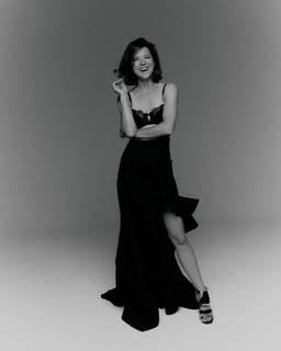 Joanna Jablczynska feet photo thumbnail