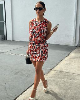 Rocsi Diaz feet photo thumbnail