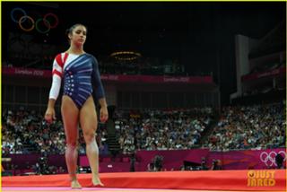 Aly Raisman feet photo thumbnail