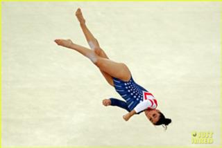 Aly Raisman feet photo thumbnail