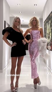 Kate Beckinsale feet photo thumbnail