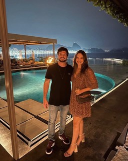 Juliana Paiva feet photo thumbnail