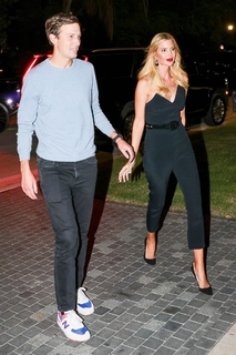 Ivanka Trump feet photo thumbnail