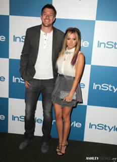 Ashley Tisdale feet photo thumbnail
