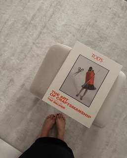Ludovica Frasca feet photo thumbnail