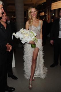 Karolina Kurkova feet photo thumbnail