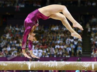 Aly Raisman feet photo thumbnail