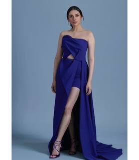 Aditi Rao Hydari feet photo thumbnail