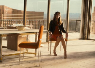 Michelle Monaghan feet photo thumbnail