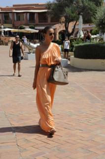 Irina Shayk feet photo thumbnail