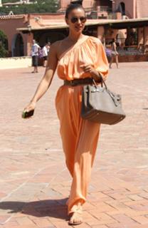 Irina Shayk feet photo thumbnail