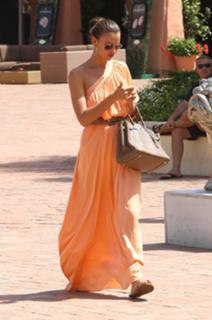 Irina Shayk feet photo thumbnail