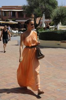 Irina Shayk feet photo thumbnail