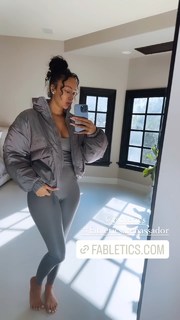 Draya Michele feet photo thumbnail