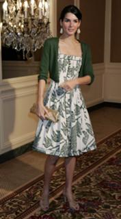 Angie Harmon feet photo thumbnail