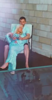 Christina Aguilera feet photo thumbnail
