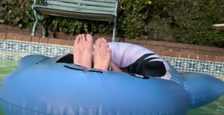 Lauren Francesca feet photo 2