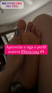 Isa Pes feet photo thumbnail