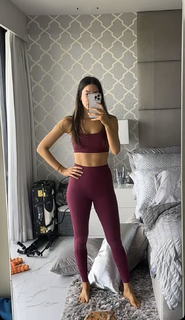 Jen Selter feet photo thumbnail