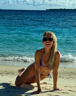 Sylvie Meis feet photo thumbnail