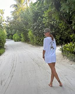 Melissa Satta feet photo thumbnail