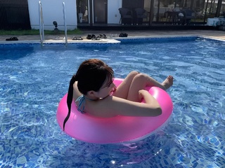 Ai Shinozaki feet photo thumbnail