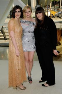 Kirsten Dunst feet photo thumbnail