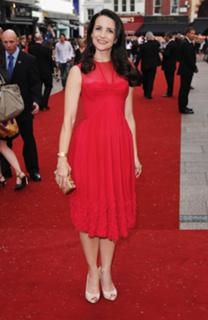 Kristin Davis feet photo thumbnail