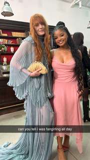Halle Bailey feet photo thumbnail