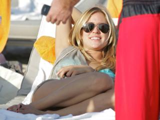 Kristin Cavallari feet photo thumbnail