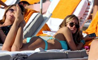 Kristin Cavallari feet photo thumbnail