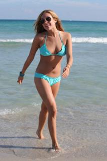 Kristin Cavallari feet photo thumbnail