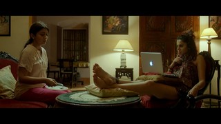 Taapsee Pannu feet photo thumbnail