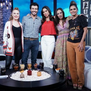 Galilea Montijo feet photo thumbnail